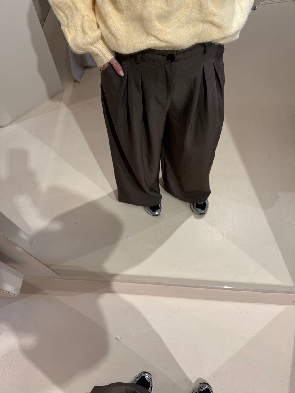 Broek Sarah