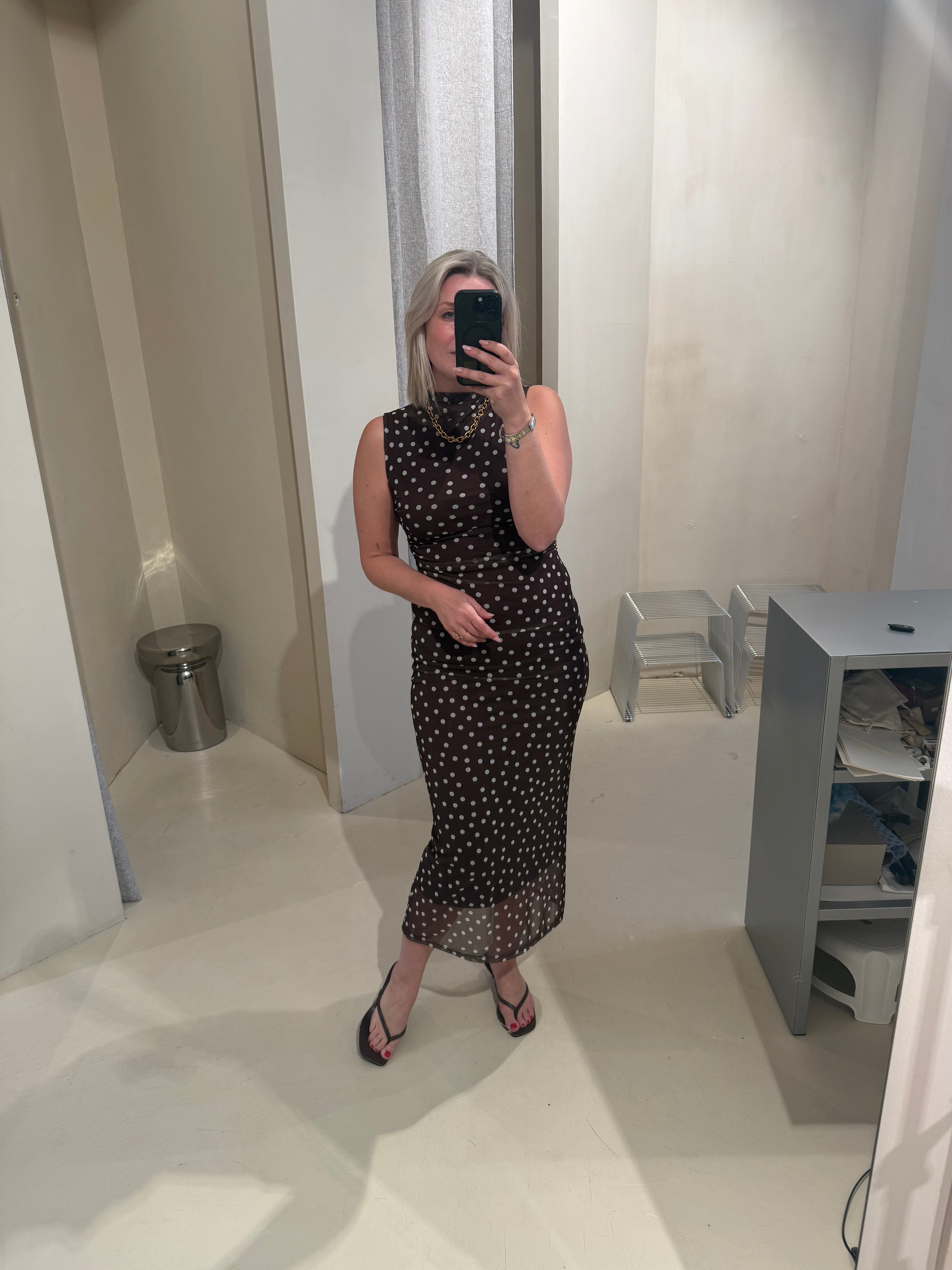 Kleed polka geel