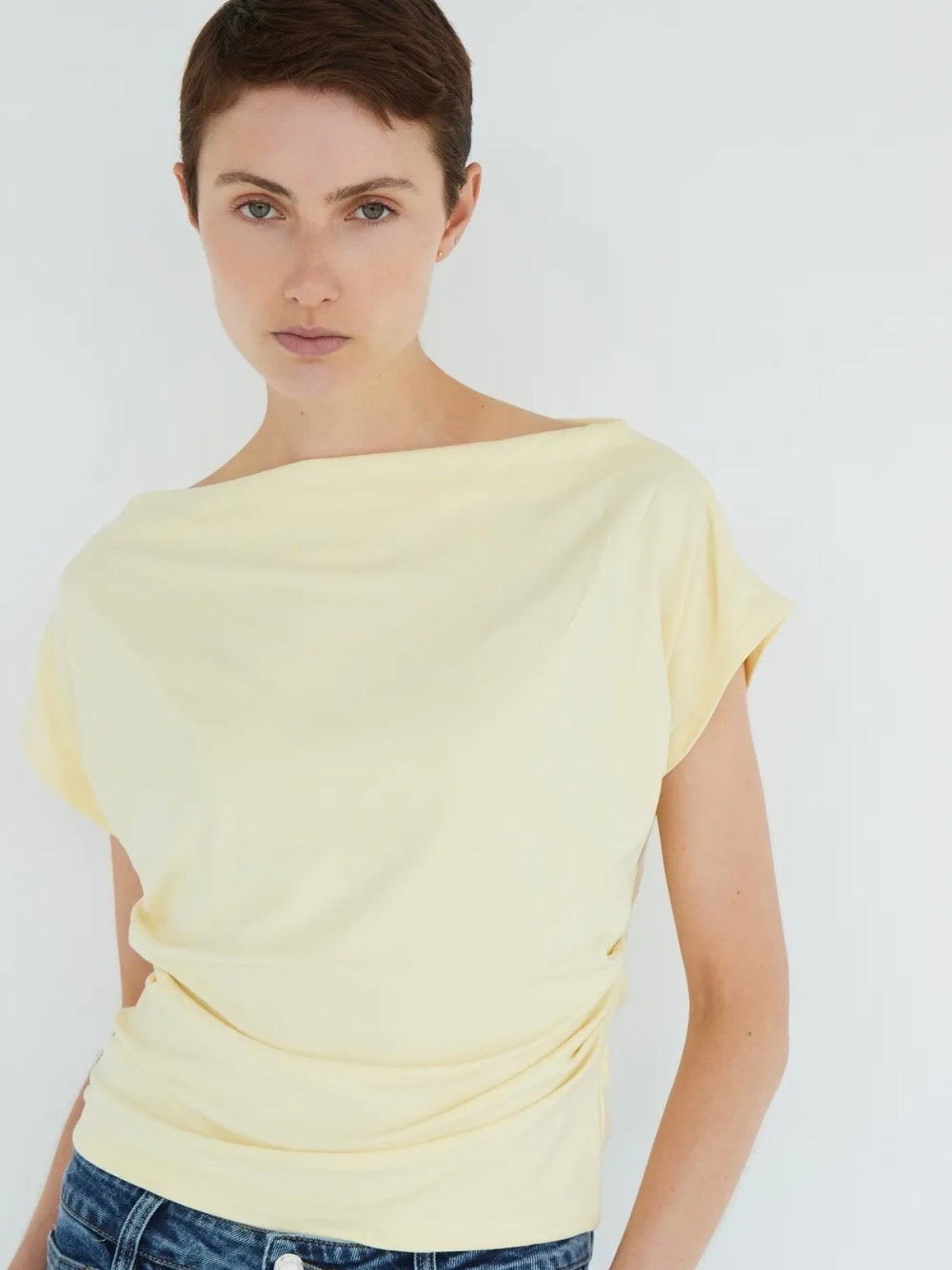 Shirt Elly soft yellow